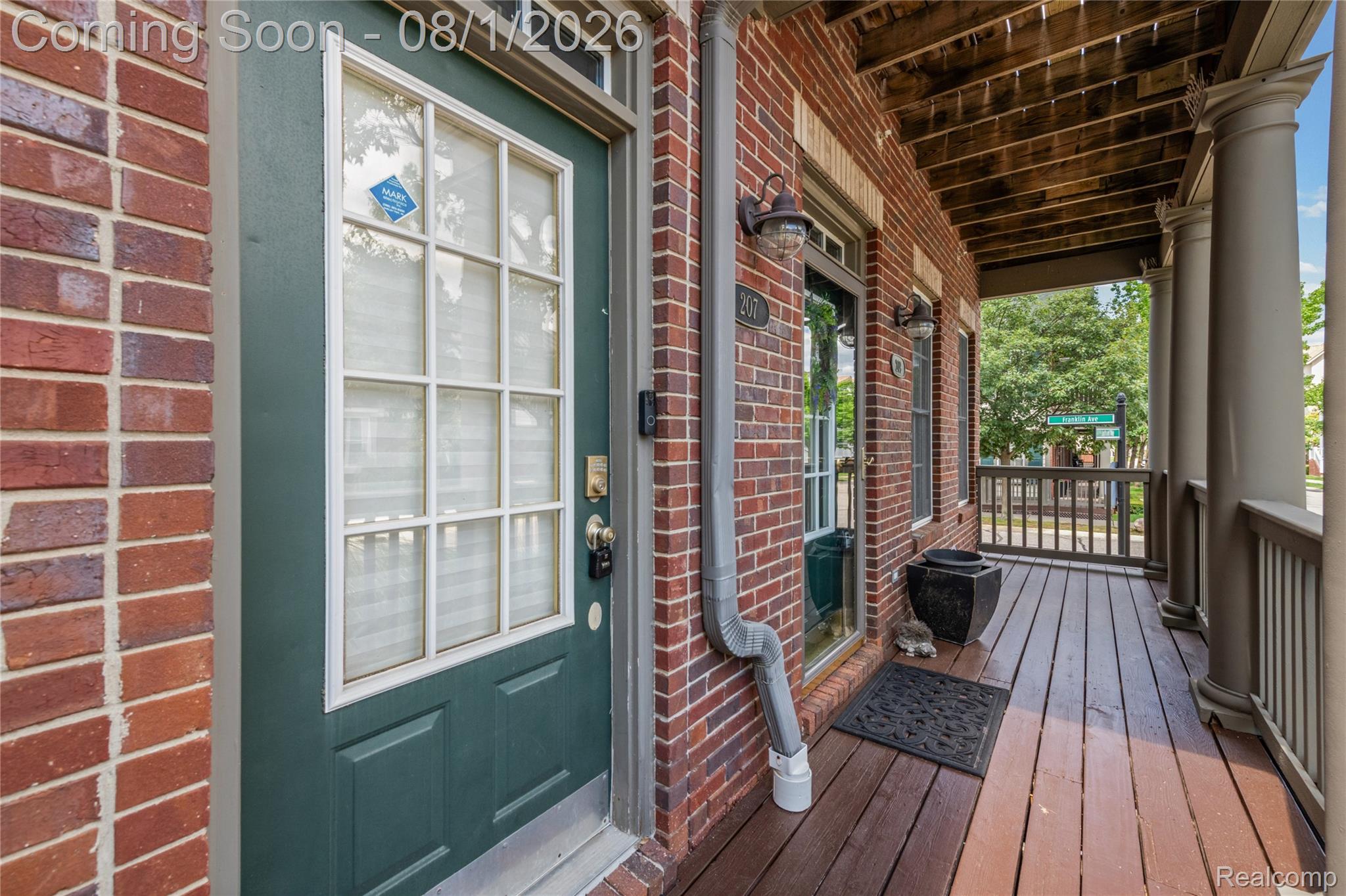 207 JOTHAM Avenue