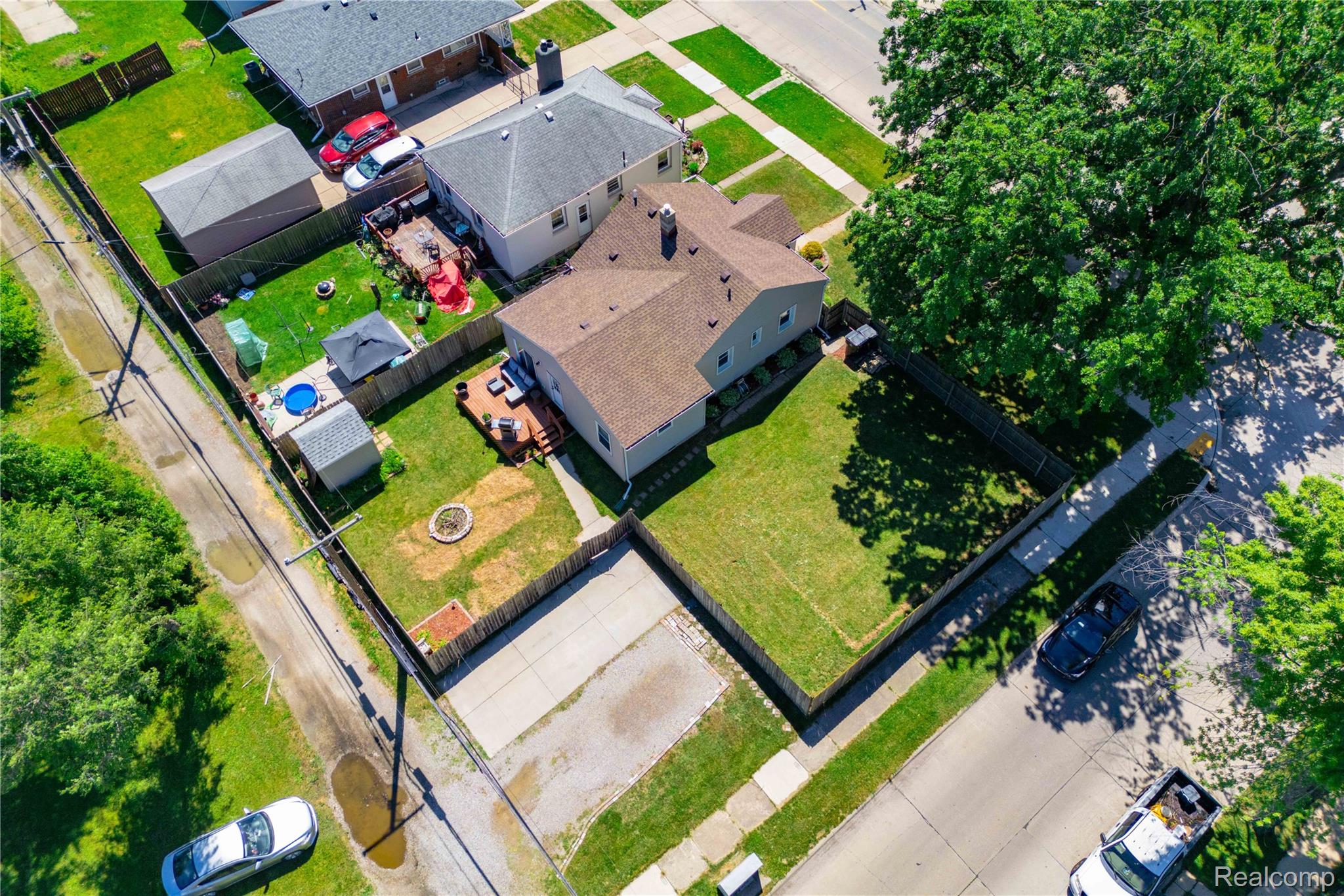 826 Goddard Street