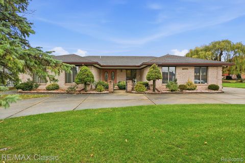 20077 Gill Road Livonia City MI 48152