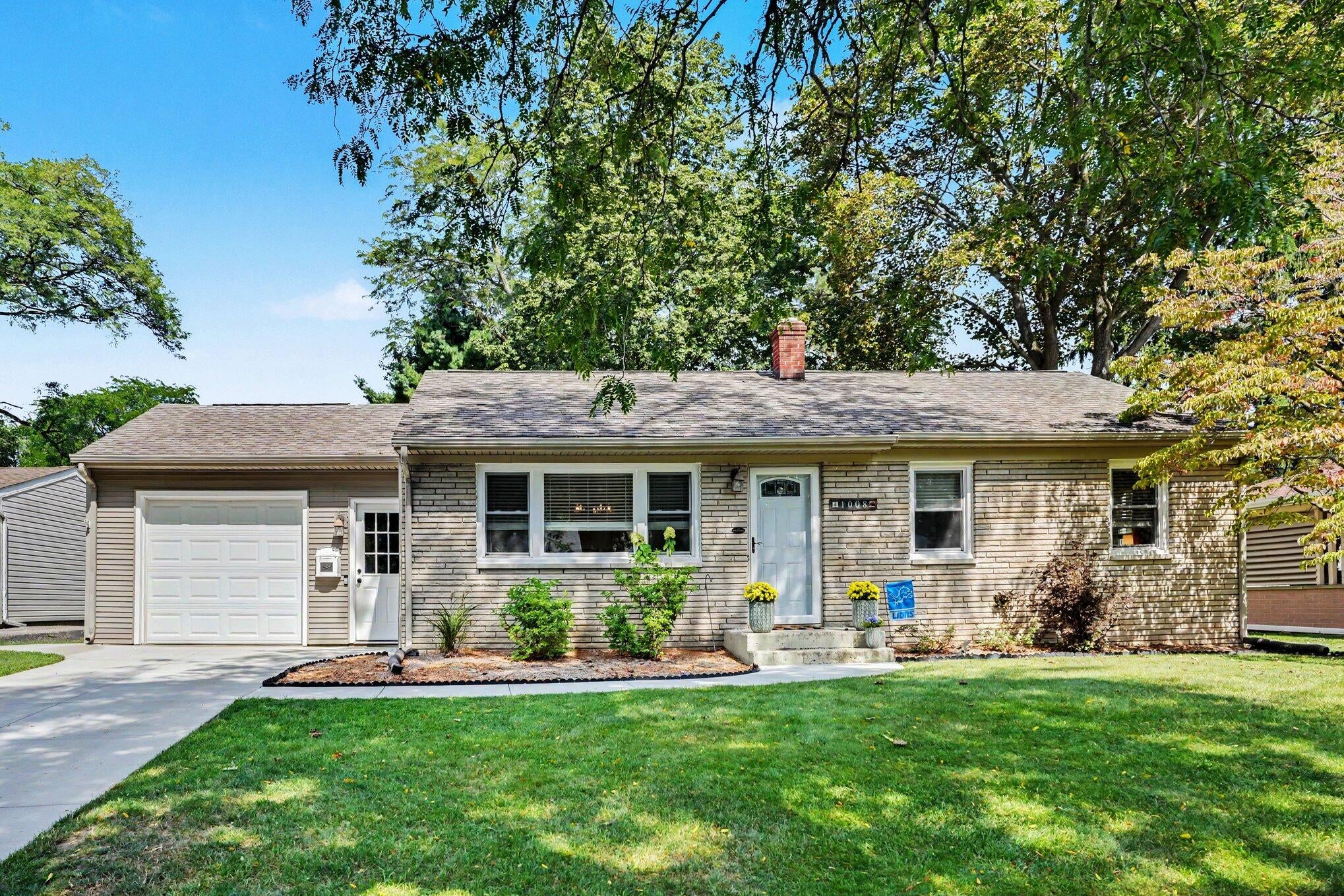 1008 Lynn Avenue