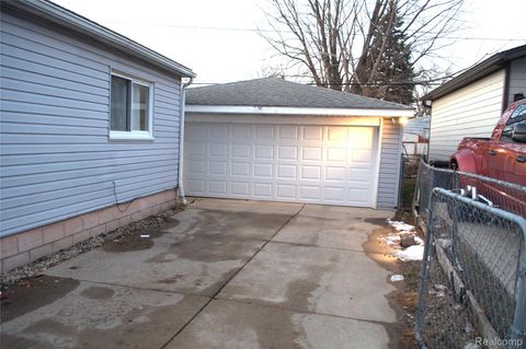 Tiny photo for 13801 Frazho Rd, Warren City, MI 48089 (MLS # 20261010217)