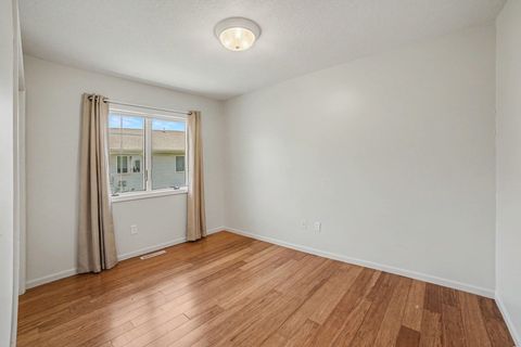 Tiny photo for 1527 E Gaylord Street, Mt Pleasant City, MI 48858 (MLS # 79080069005)