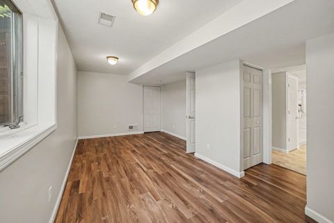 Tiny photo for 1527 E Gaylord Street, Mt Pleasant City, MI 48858 (MLS # 79080069005)