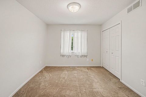 Tiny photo for 1527 E Gaylord Street, Mt Pleasant City, MI 48858 (MLS # 79080069005)