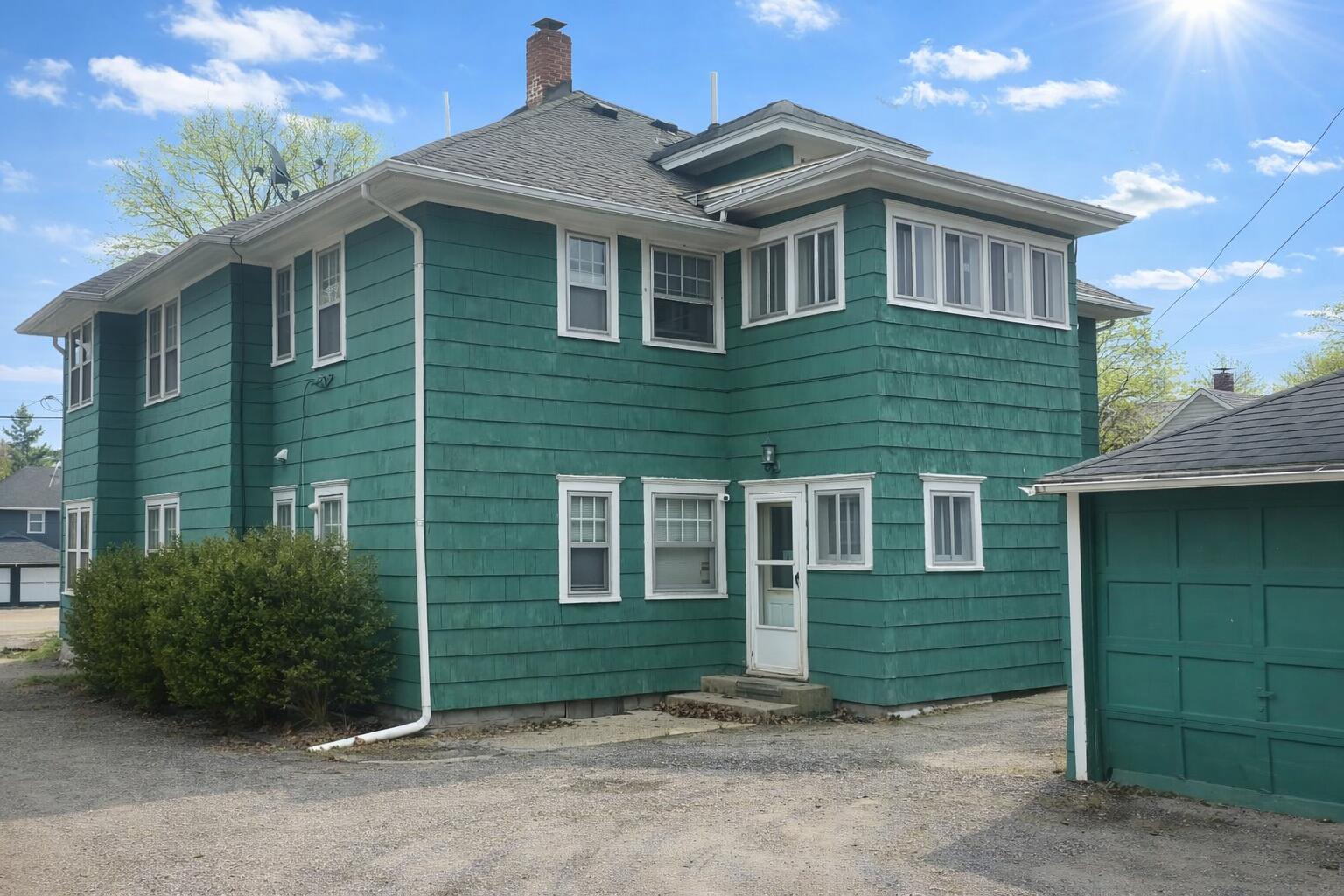 504-506*** 1st Street