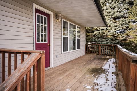 A home in DouglassTownship_Montcalm