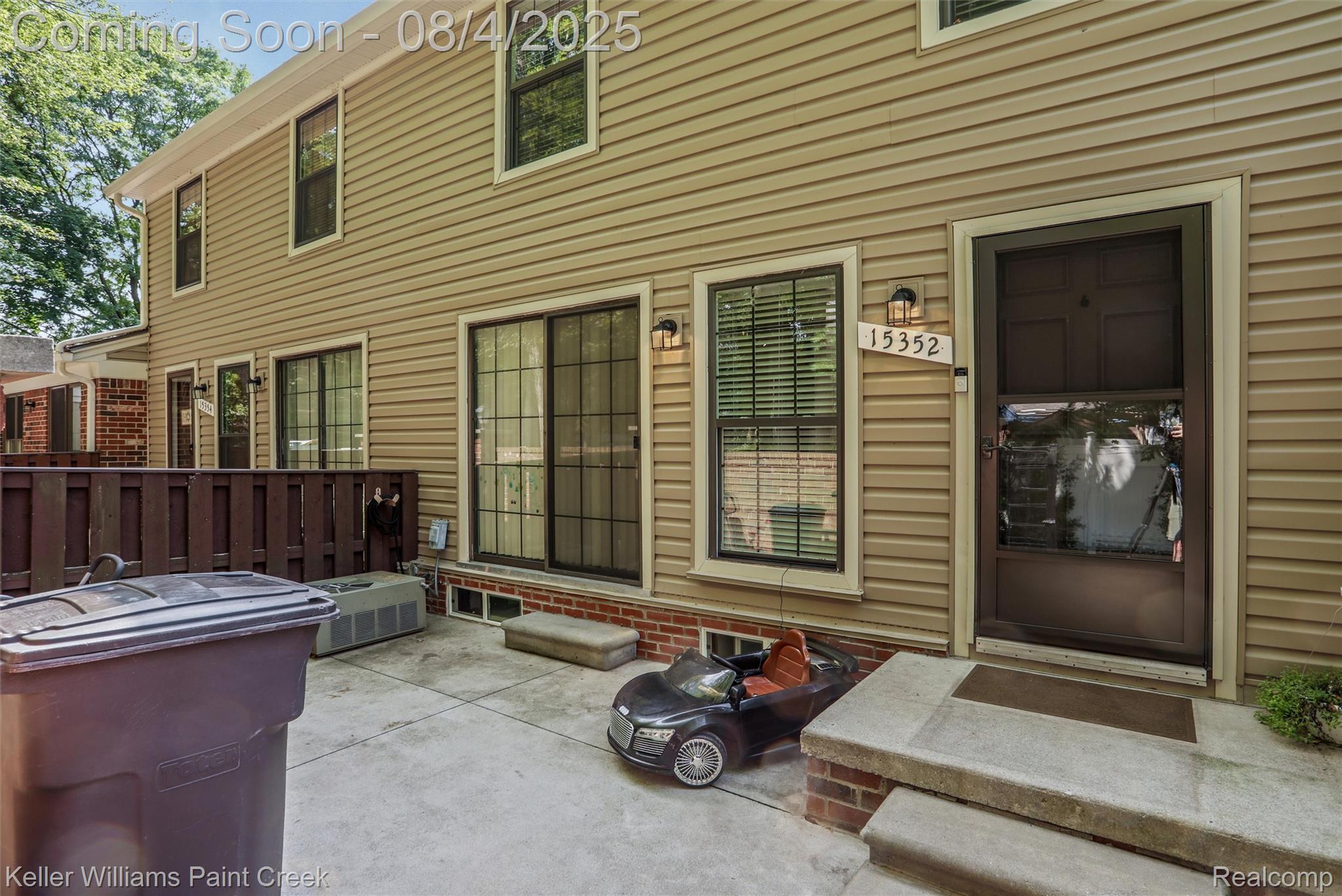 15352 Renshaw Drive
