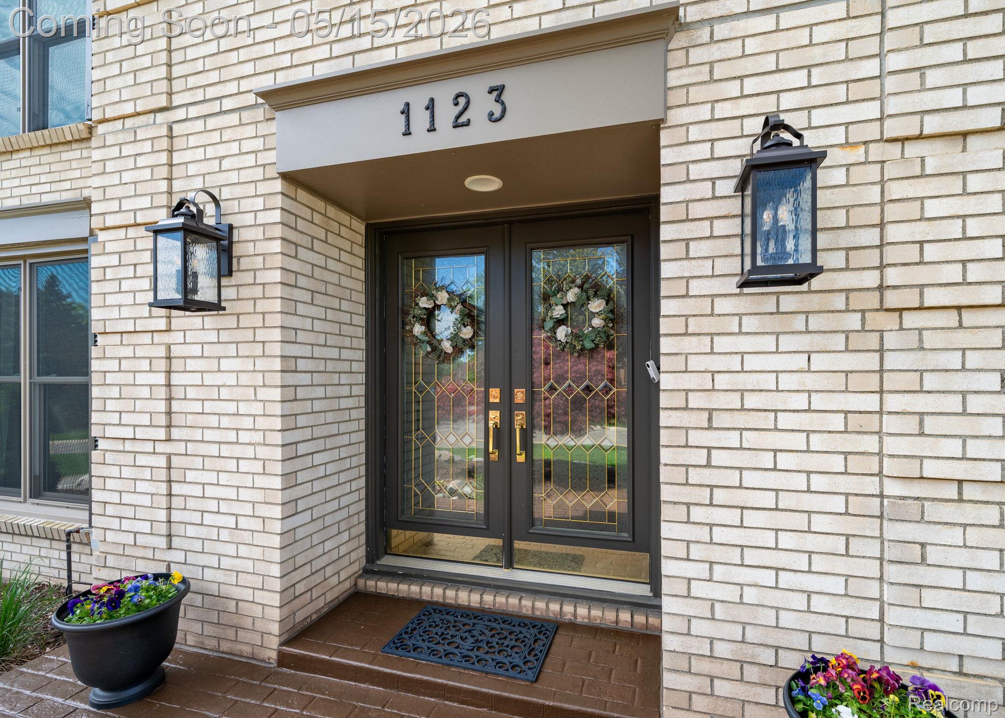 1123 Hickory Hill Drive