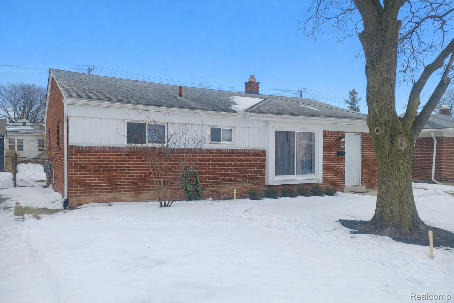 21734 Eastwood Court