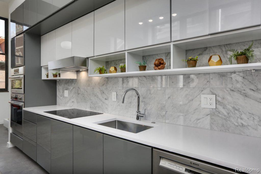 Detroit City, Michigan 48214, United States, 2 Bedrooms Bedrooms, ,2 BathroomsBathrooms,Residential,Active,145662