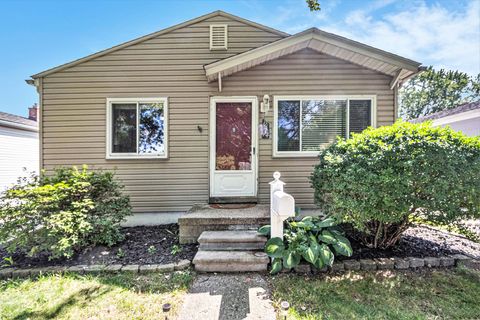 A home in RedfordCharterTownship_Wayne