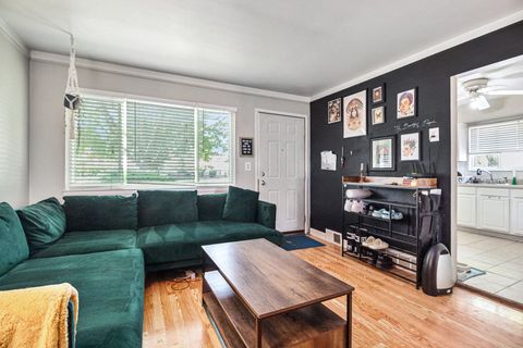 A home in RedfordCharterTownship_Wayne