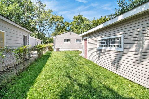 A home in RedfordCharterTownship_Wayne