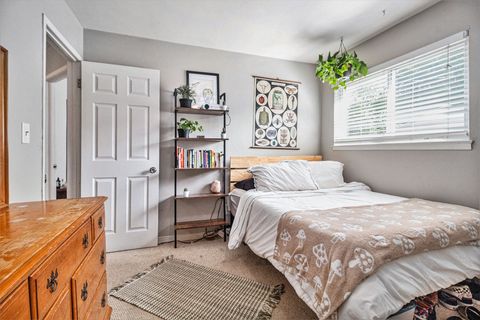 A home in RedfordCharterTownship_Wayne