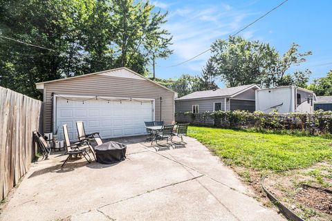 A home in RedfordCharterTownship_Wayne