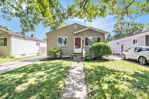 A home in RedfordCharterTownship_Wayne