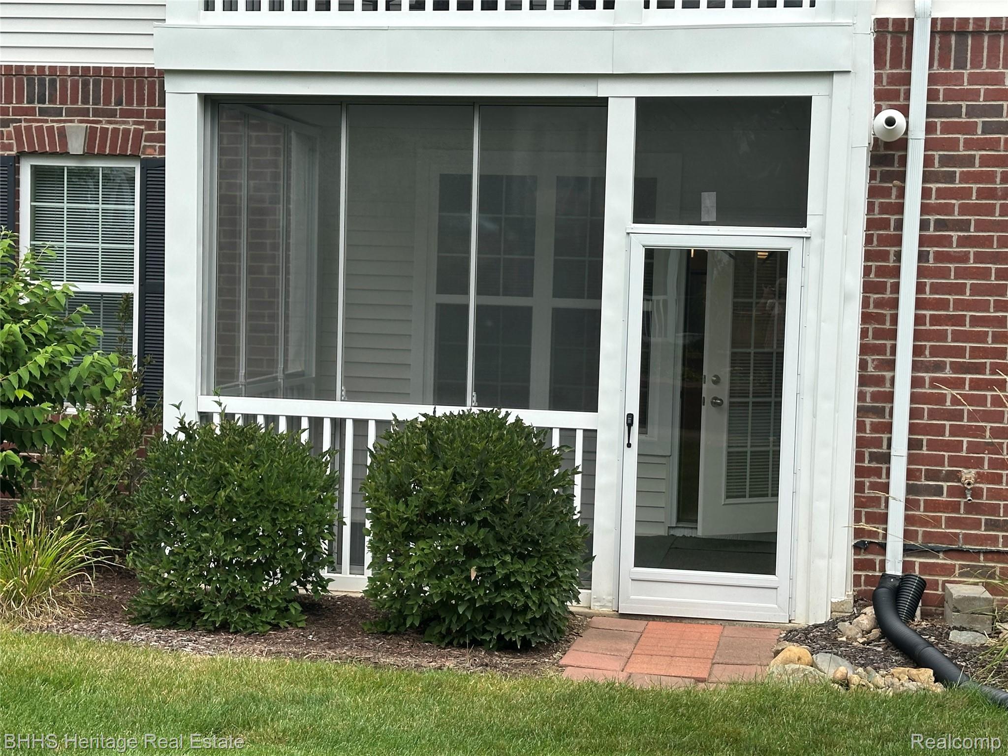 Summit Township, Michigan 49201, United States, 2 Bedrooms Bedrooms, ,2 BathroomsBathrooms,Residential,Active,195406