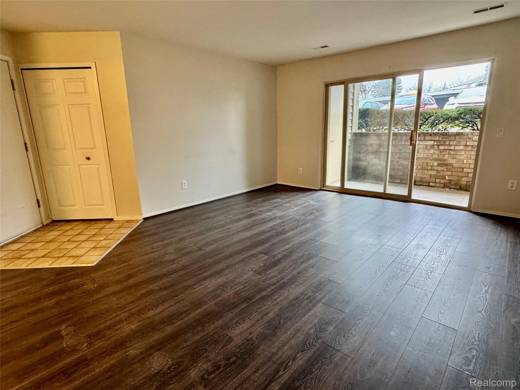 2605 Greenstone Boulevard 201