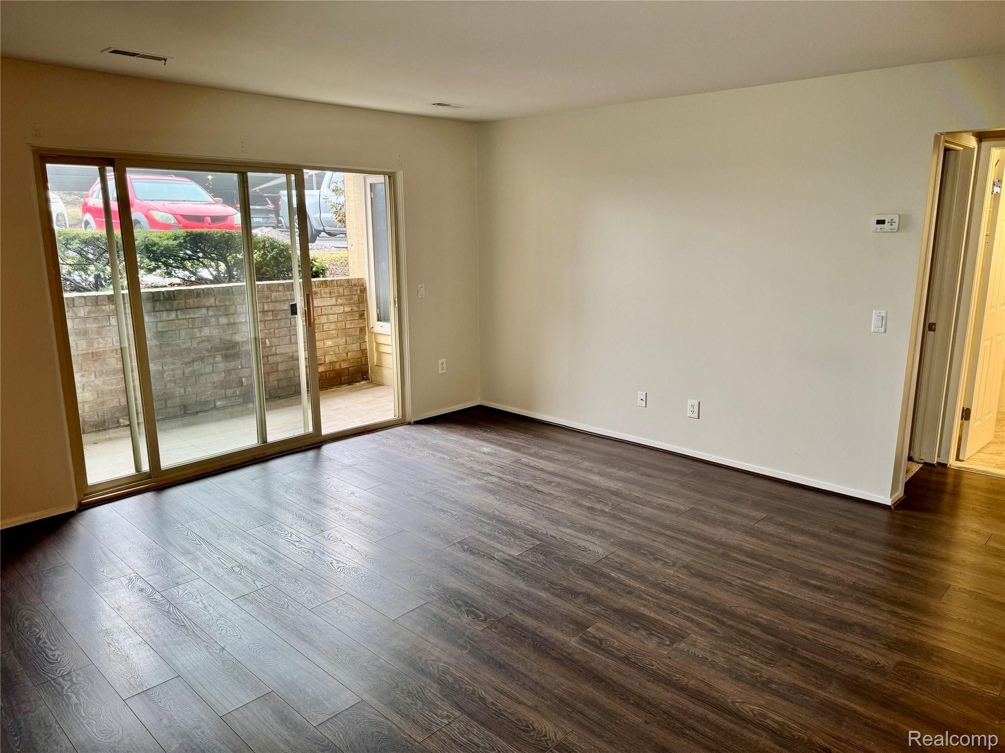 2605 Greenstone Boulevard 201