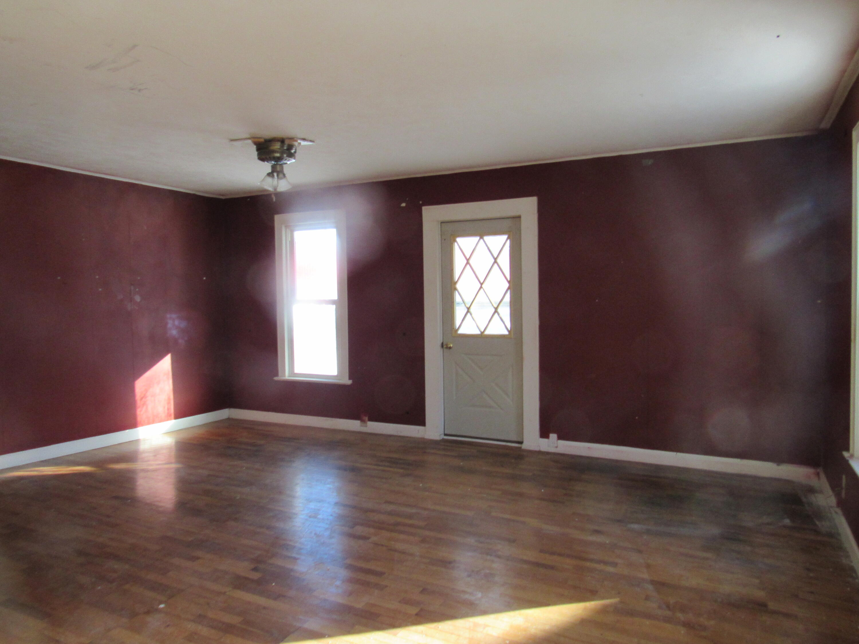 130 W Riverside Drive