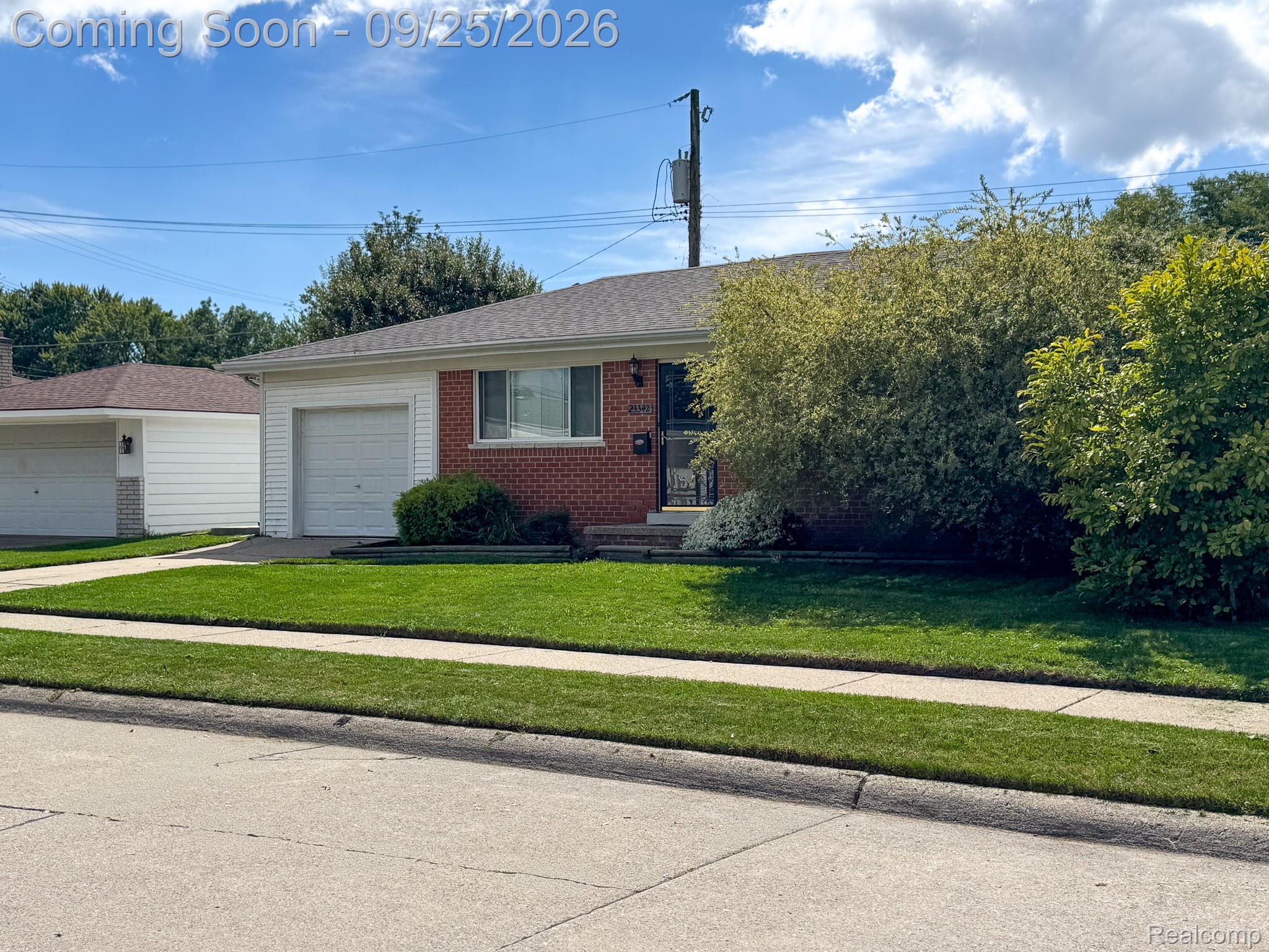 23342 Shoreview Street