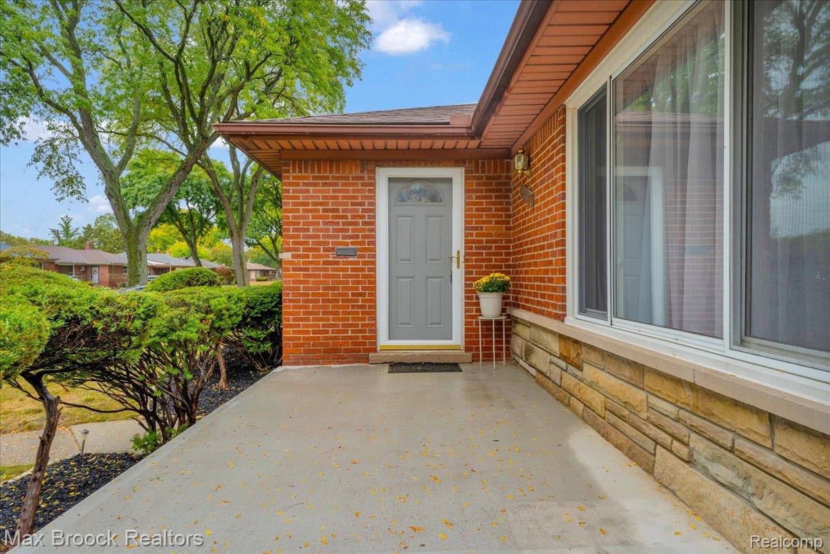 23110 Wildwood Street