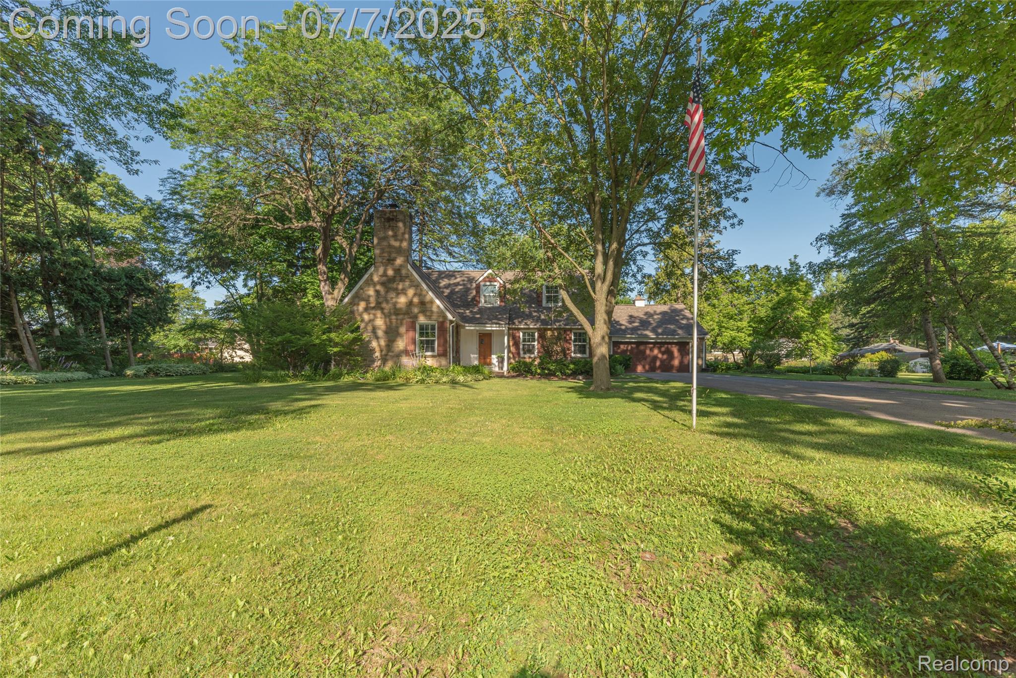 2424 Dayton Drive