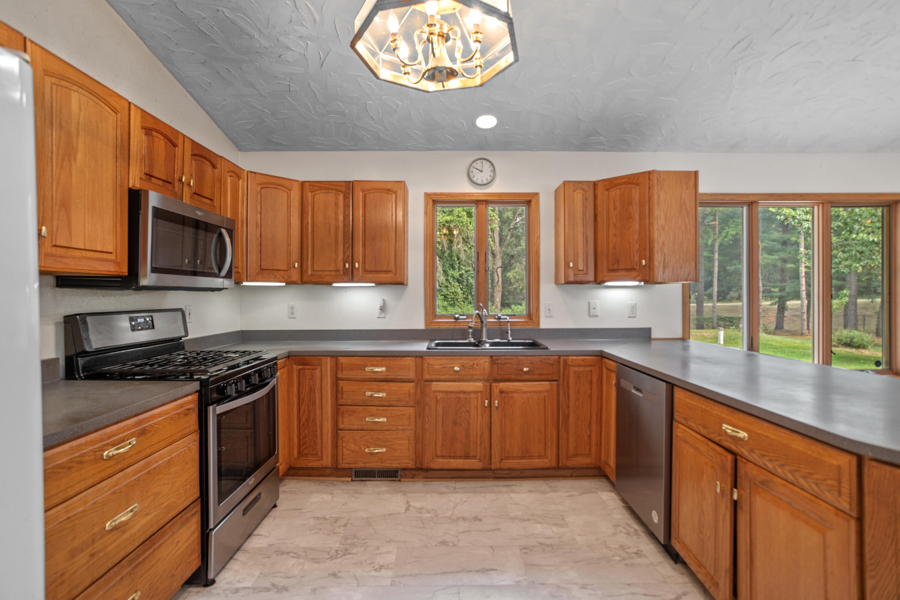 8270 Huff Road