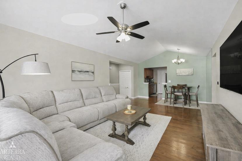 52212 Naugatuck Street