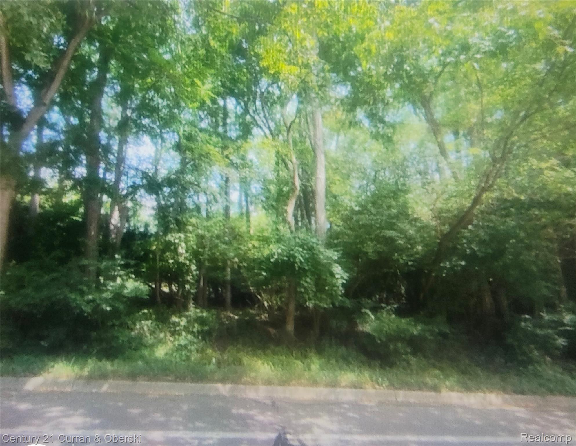 1948 N Huron River Drive Drive