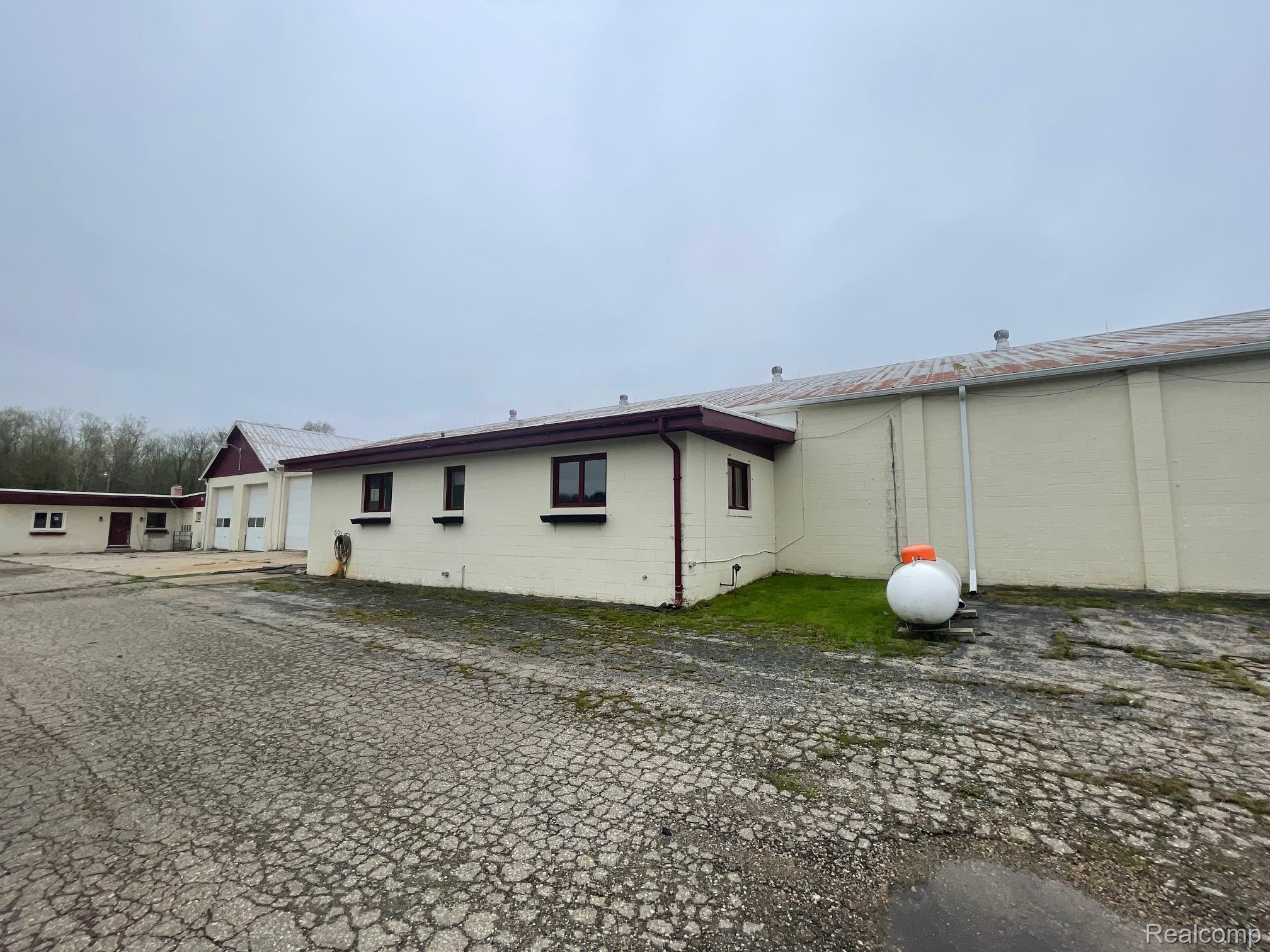 8261 Fenton Road