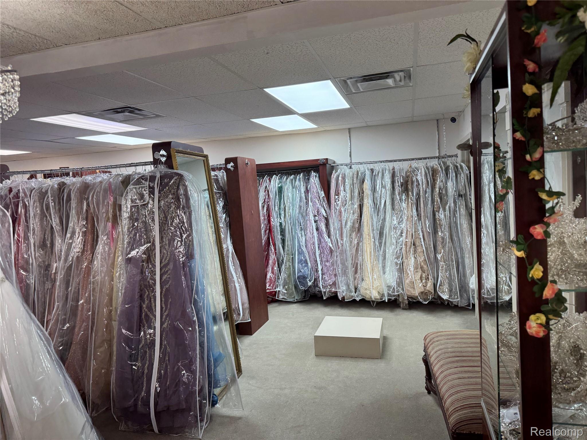 5050 E Greenfield Road