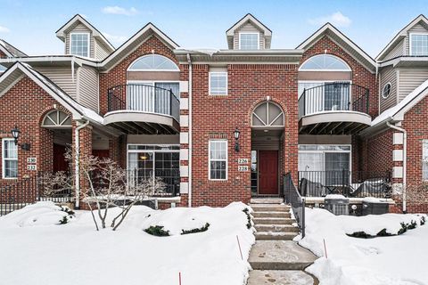 228 W Oakbrook Drive Ann Arbor City MI 48103