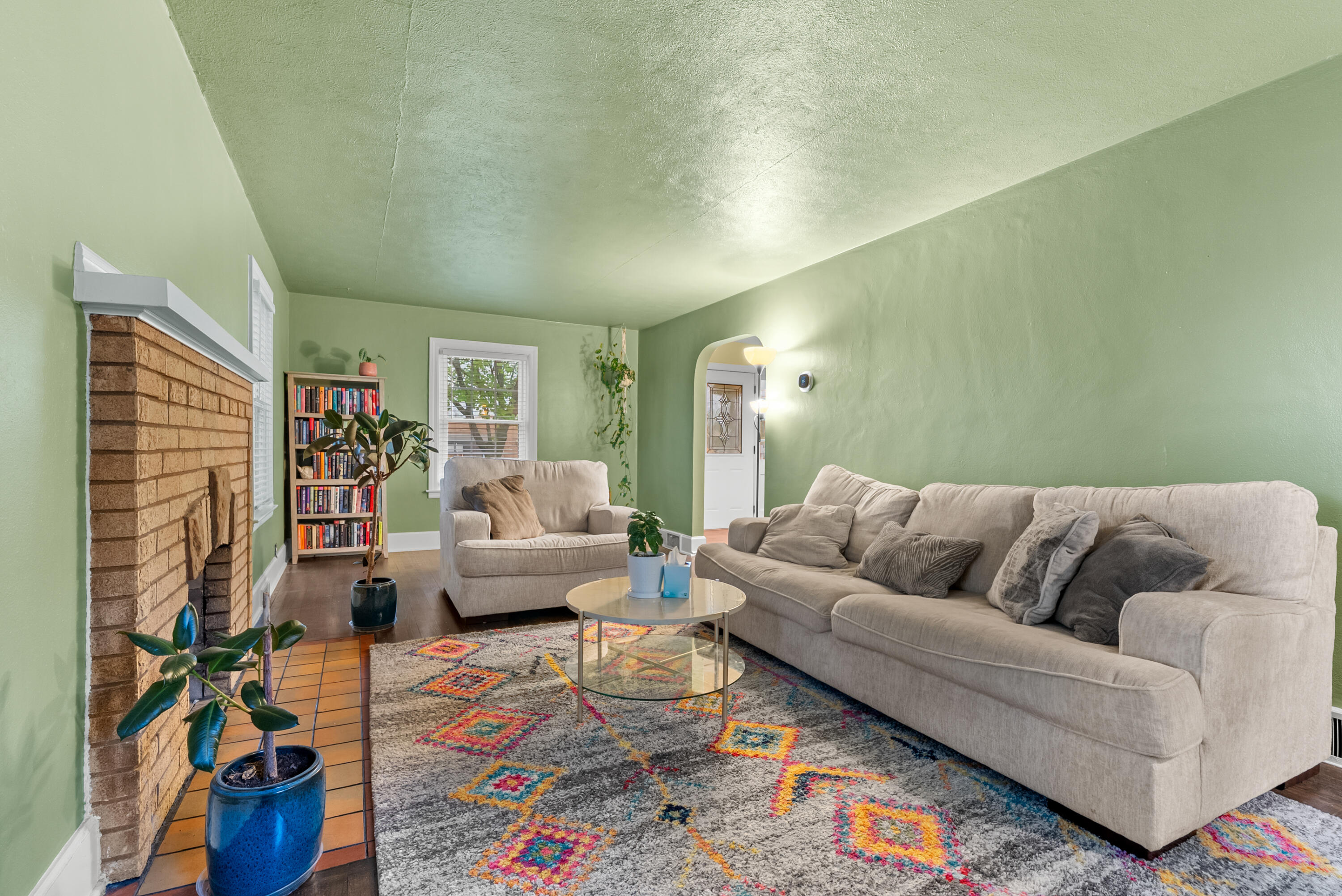 312 N Riverview Drive
