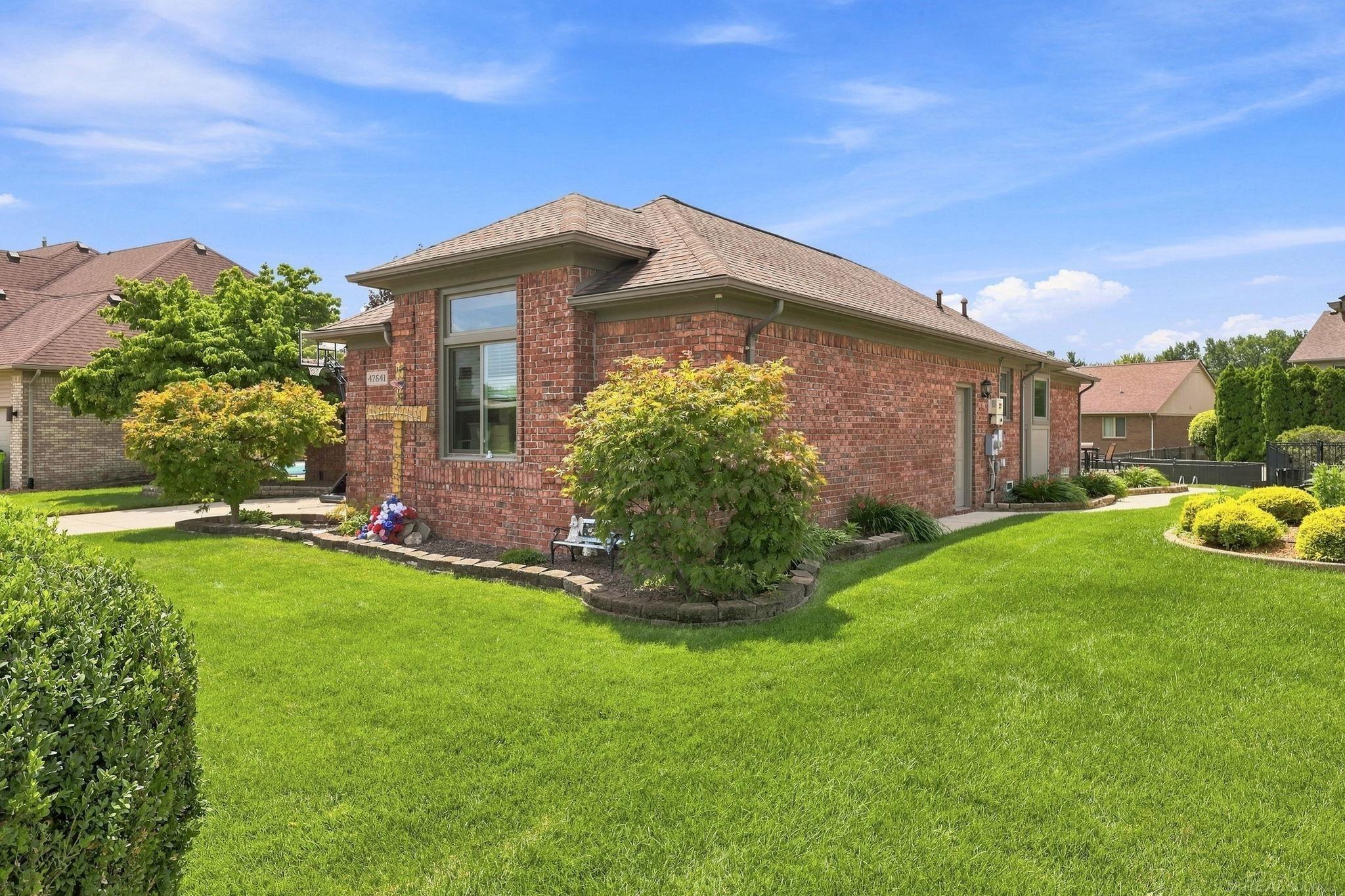 47641 Beacon Square Drive