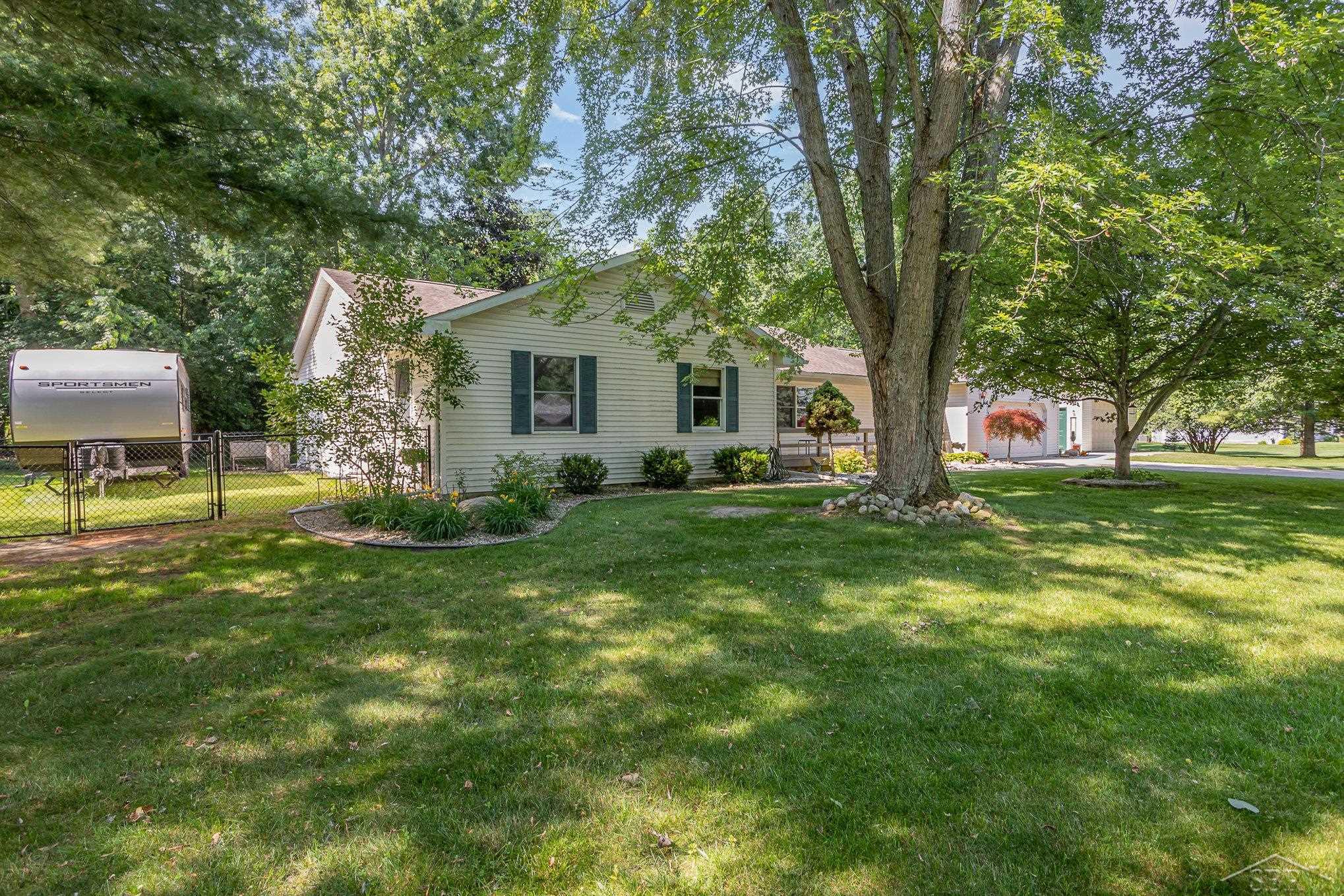 Saginaw Charter Township, Michigan 48603, United States, 3 Bedrooms Bedrooms, ,3 BathroomsBathrooms,Residential,Active,171099