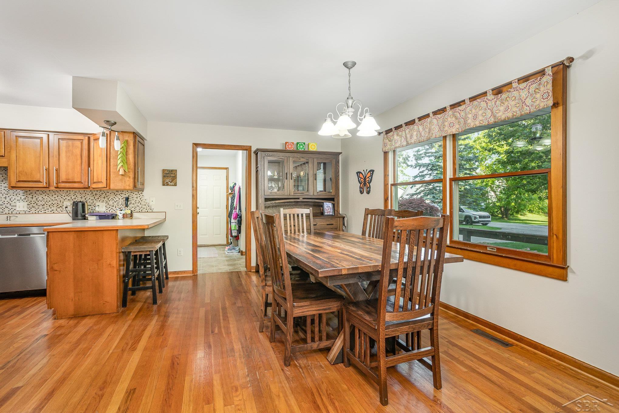 Saginaw Charter Township, Michigan 48603, United States, 3 Bedrooms Bedrooms, ,3 BathroomsBathrooms,Residential,Active,171099