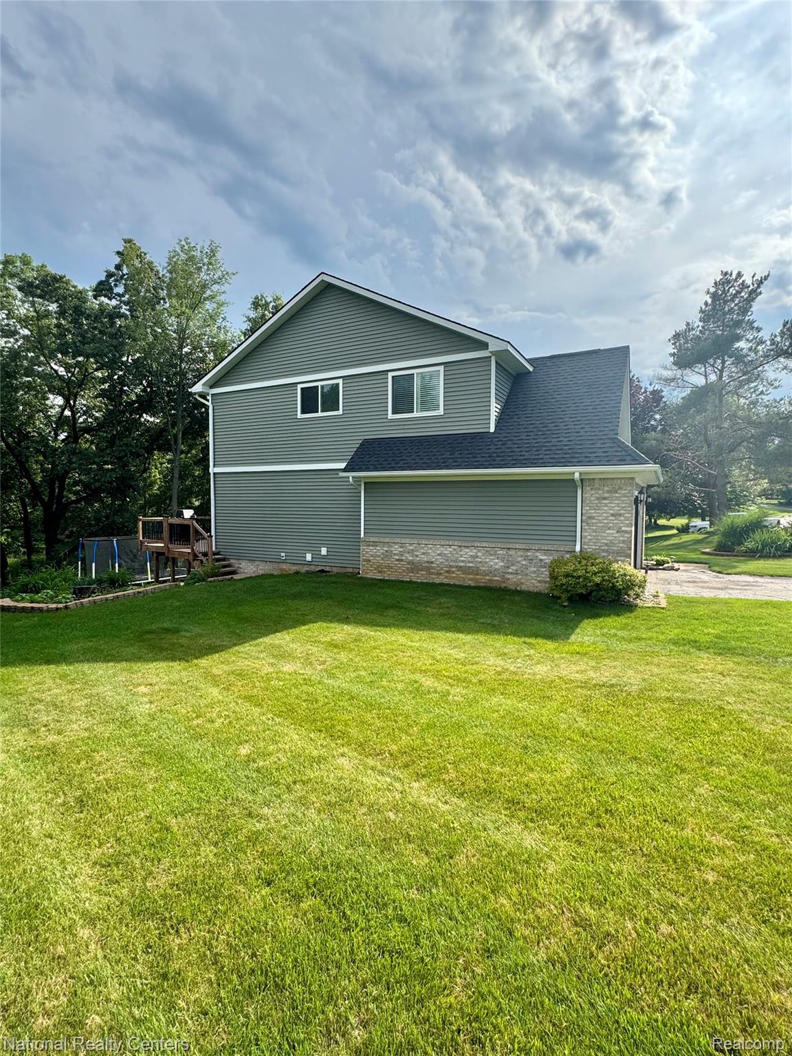 12373 Windcliff