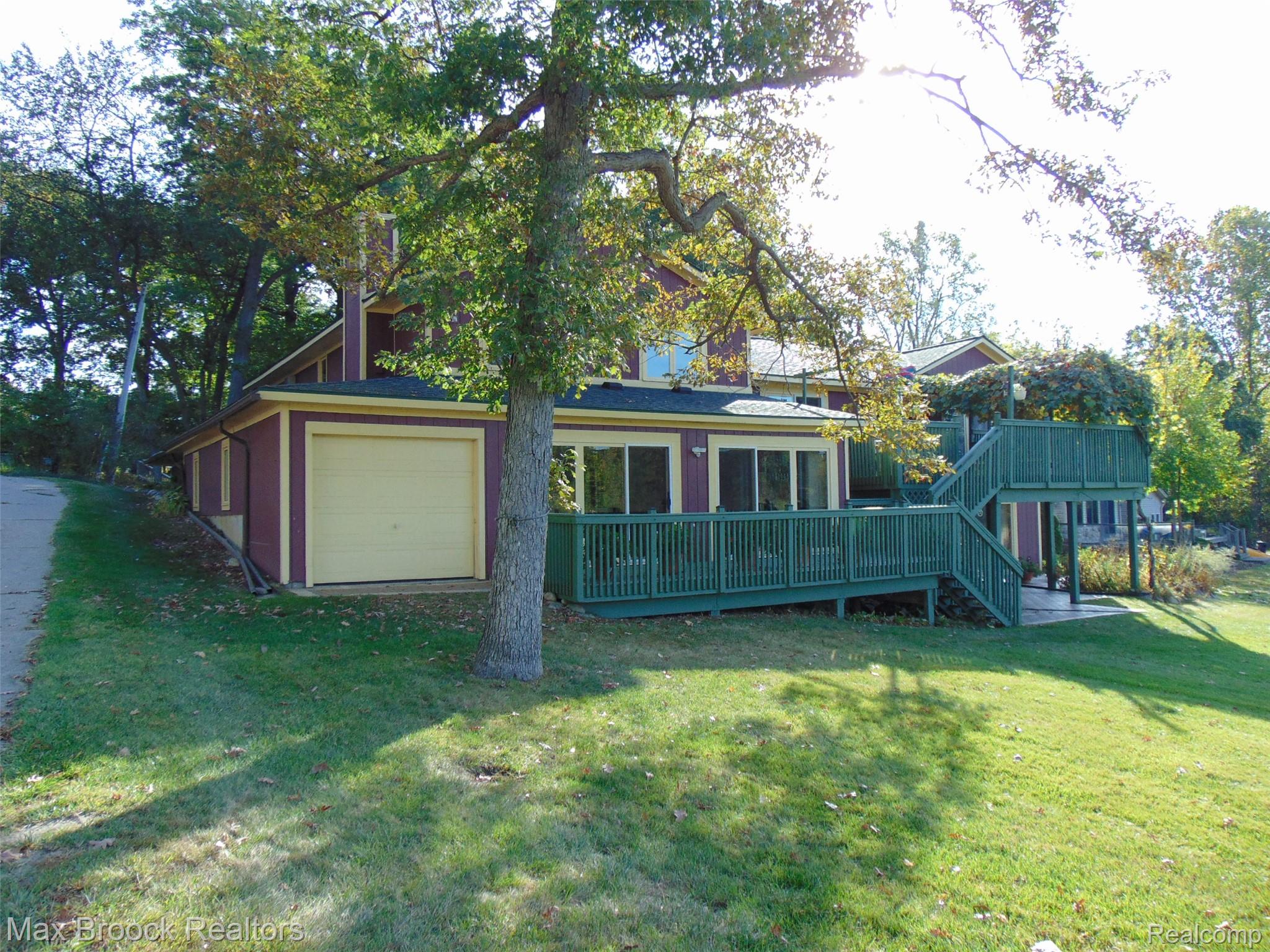 2745 Lari Court