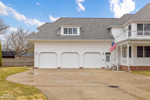 listing image 80