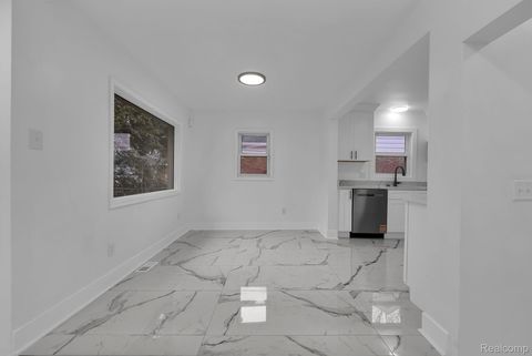 Tiny photo for 1550 Culver Avenue, Dearborn City, MI 48124 (MLS # 20261002596)