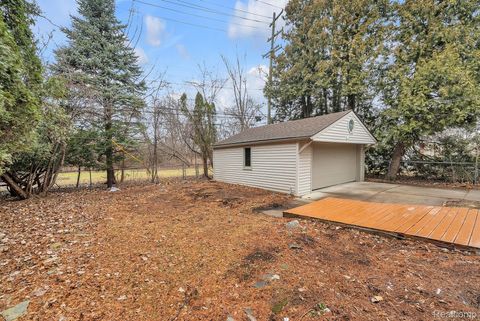 Tiny photo for 1550 Culver Avenue, Dearborn City, MI 48124 (MLS # 20261002596)