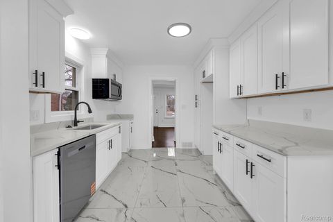 Tiny photo for 1550 Culver Avenue, Dearborn City, MI 48124 (MLS # 20261002596)