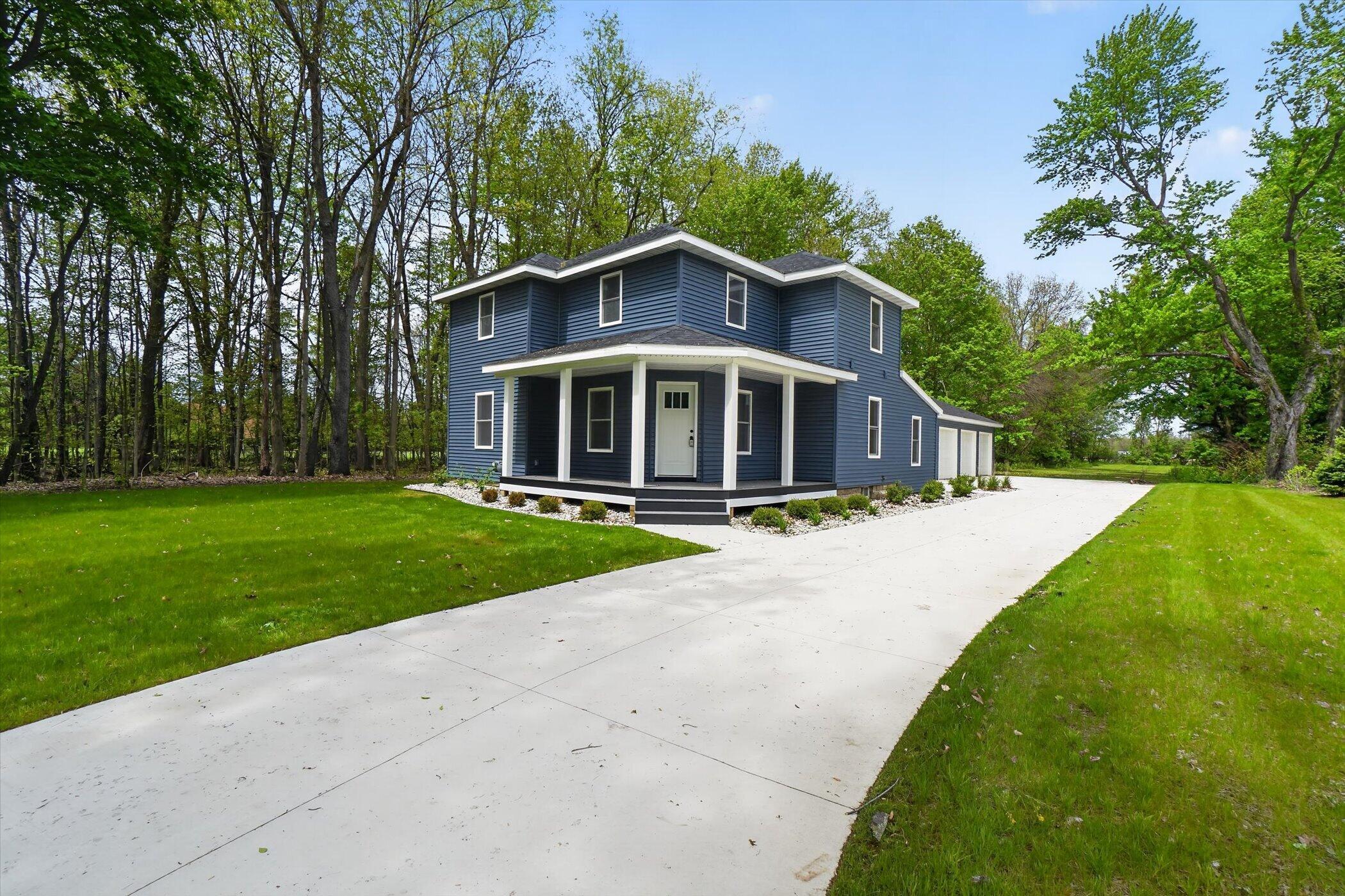 5581 E Main Street