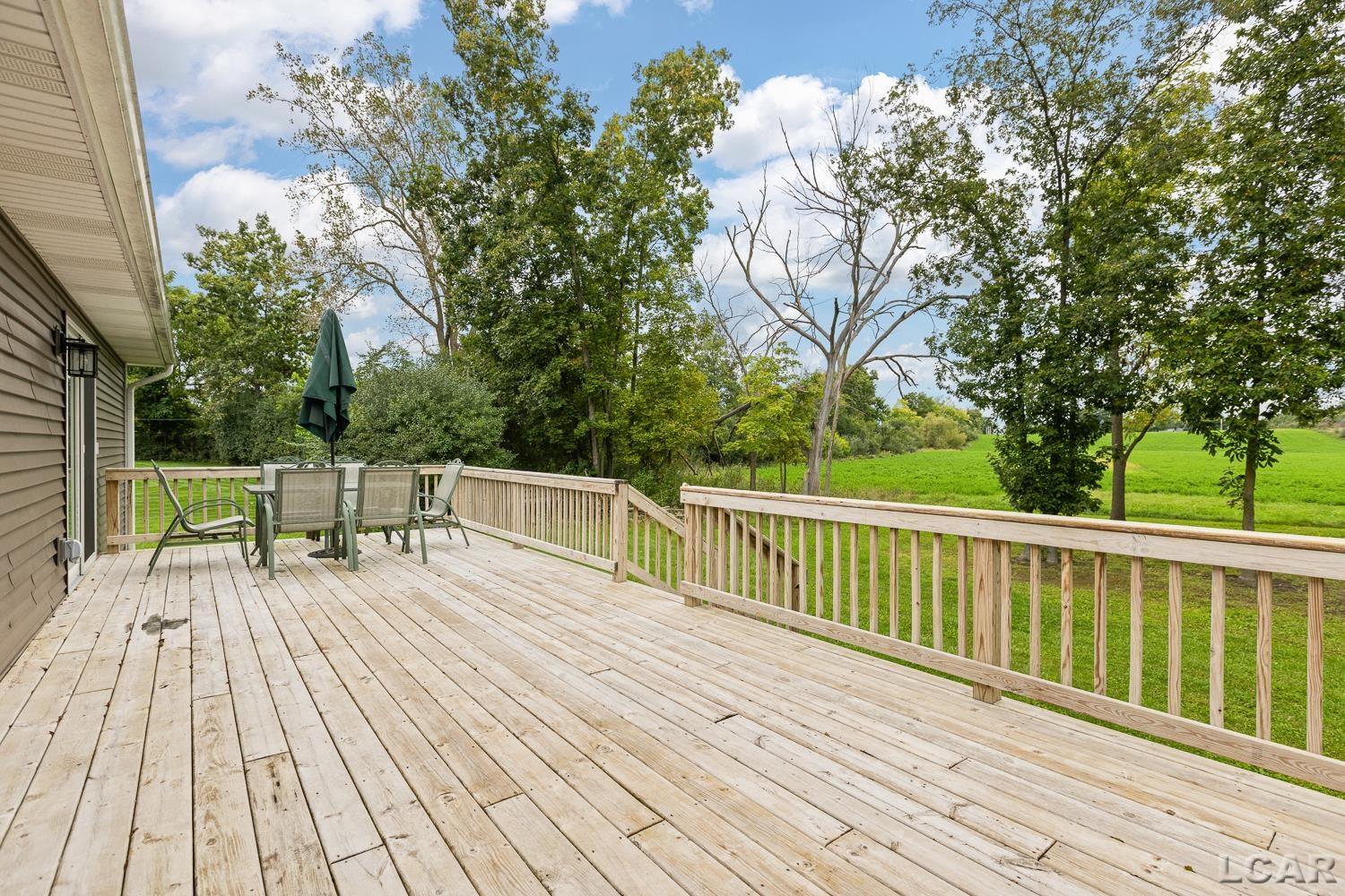 611 RED MAPLE Drive