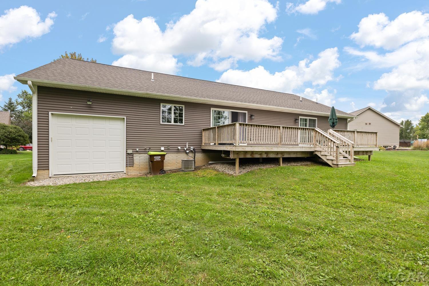 611 RED MAPLE Drive