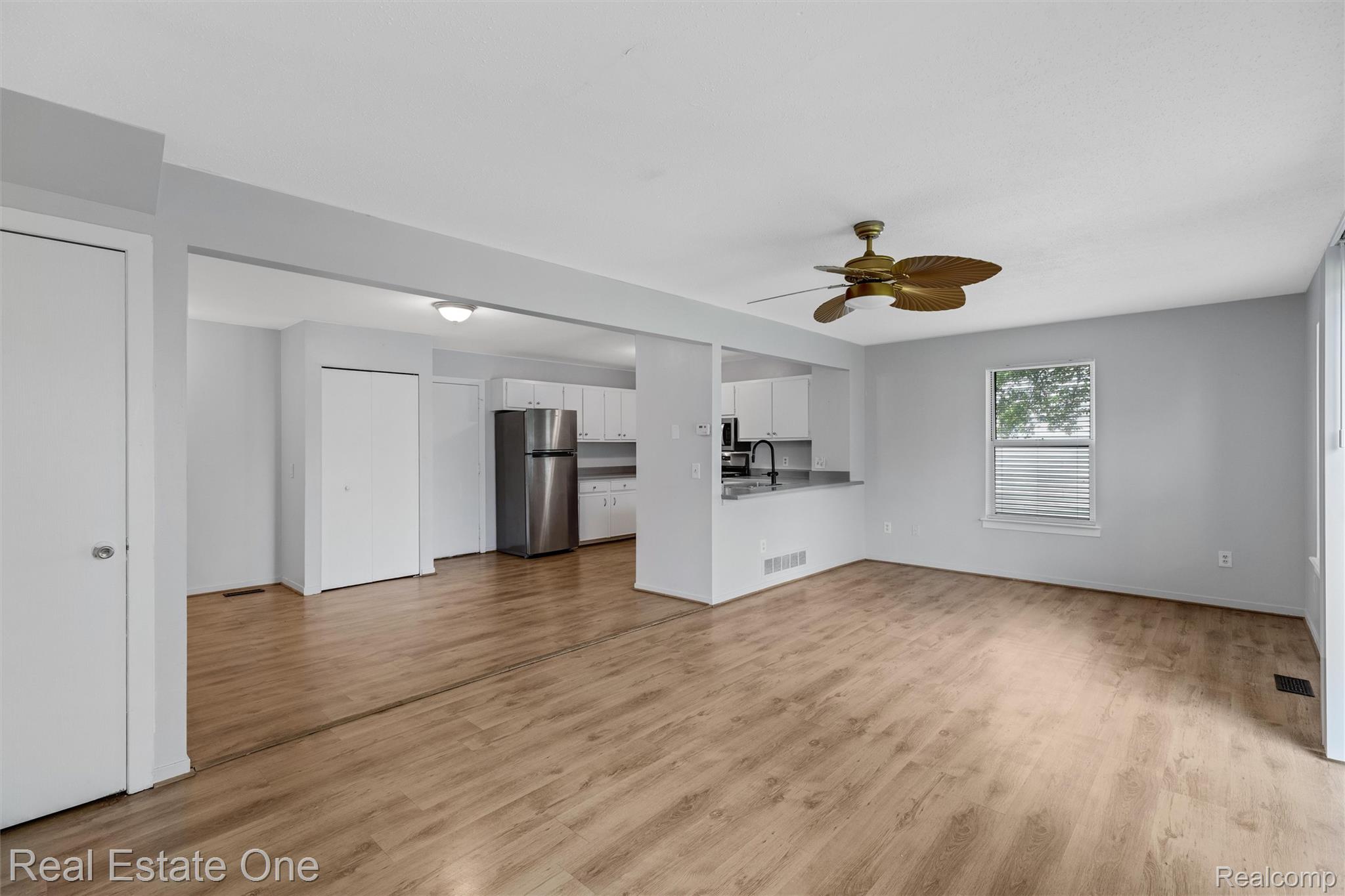 1361 Lochaven Road