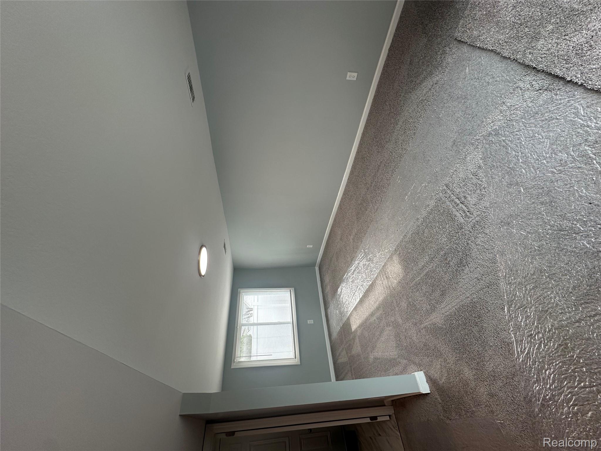 Riverview City, Michigan 48193, United States, 3 Bedrooms Bedrooms, ,2 BathroomsBathrooms,Residential,Active,220063