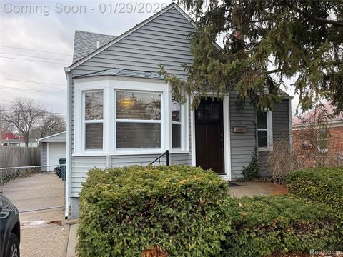 515 Farmdale Street Ferndale City MI 48220