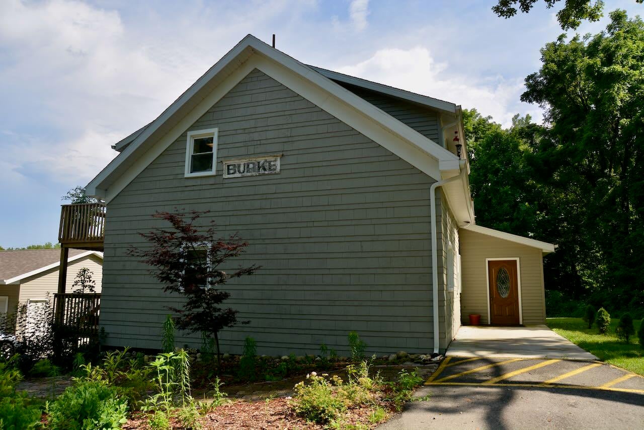 2546 E Snow Road
